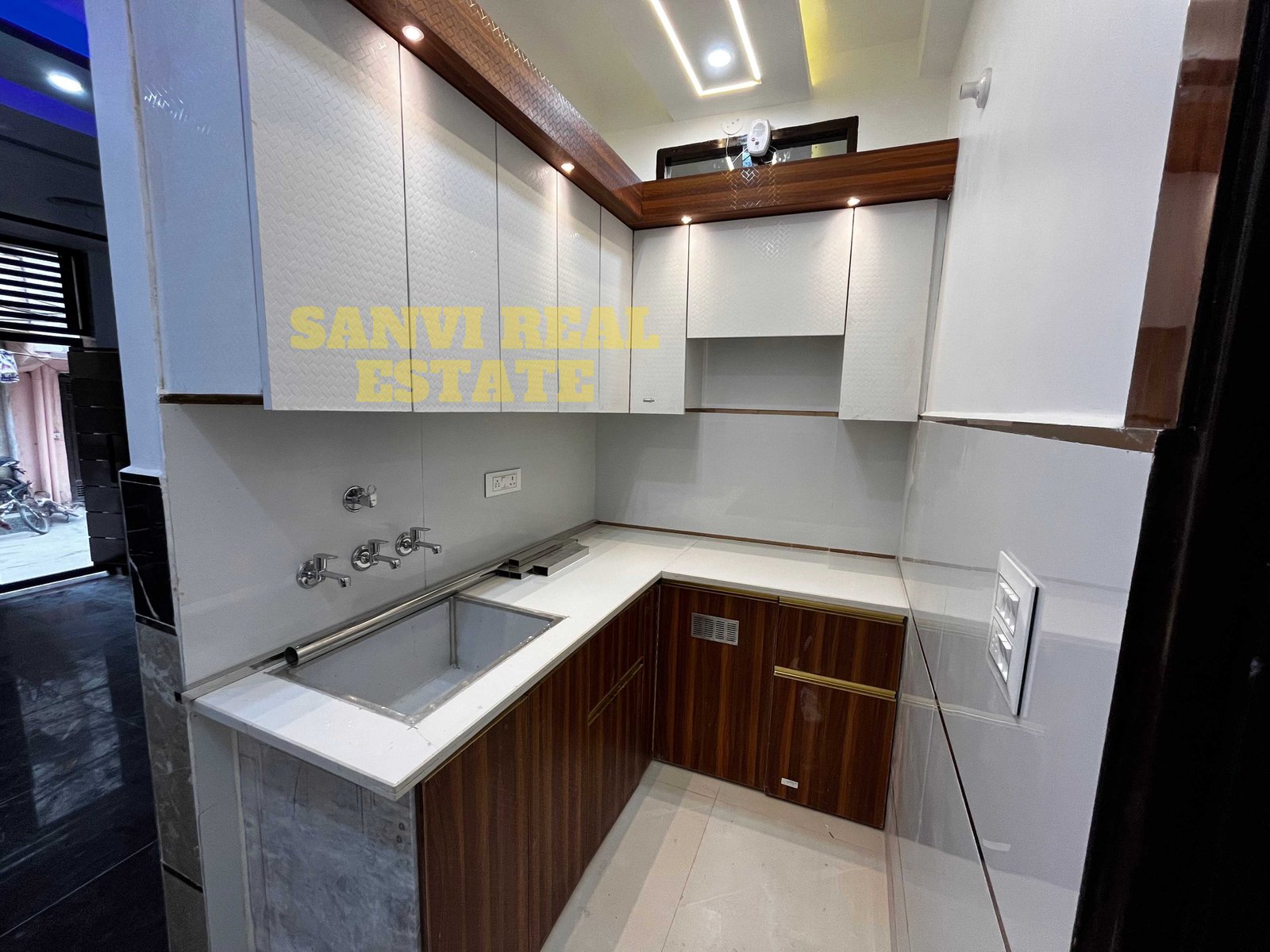 50 GAJ Independent House in Uttam Nagar | Property for Sale
