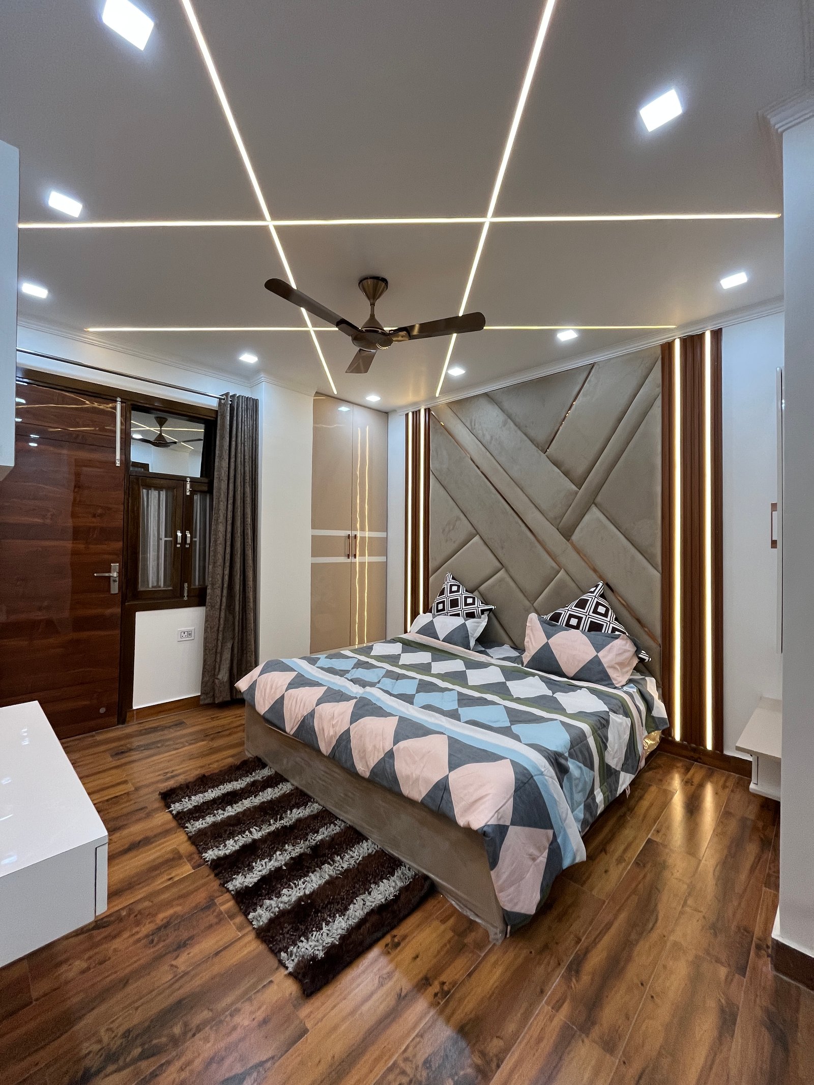 4 BHK Flat in Uttam Nagar | Fully Furnished Flat | Sanvi Real Estate