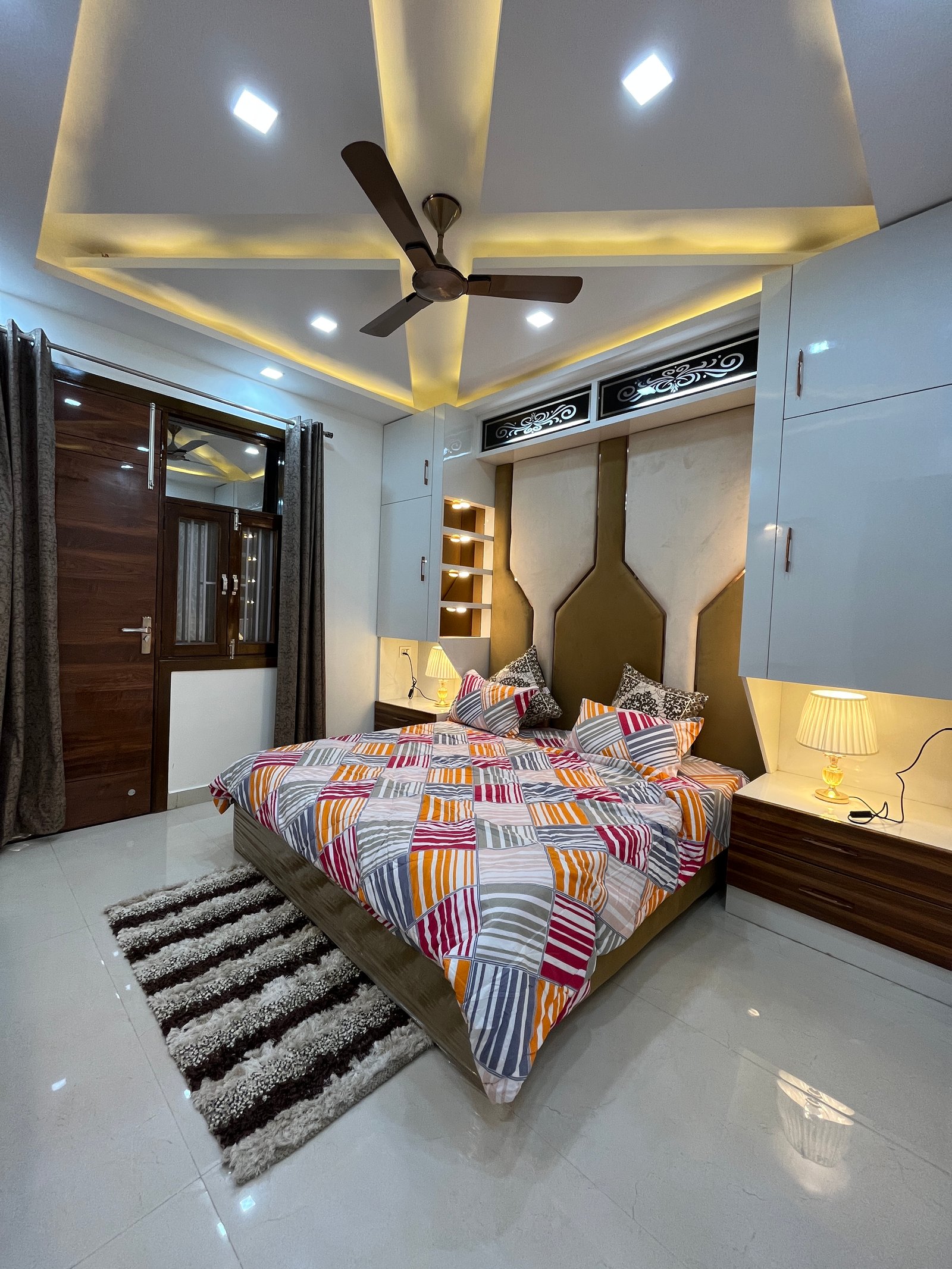 4 BHK Flat in Uttam Nagar | Fully Furnished Flat | Sanvi Real Estate