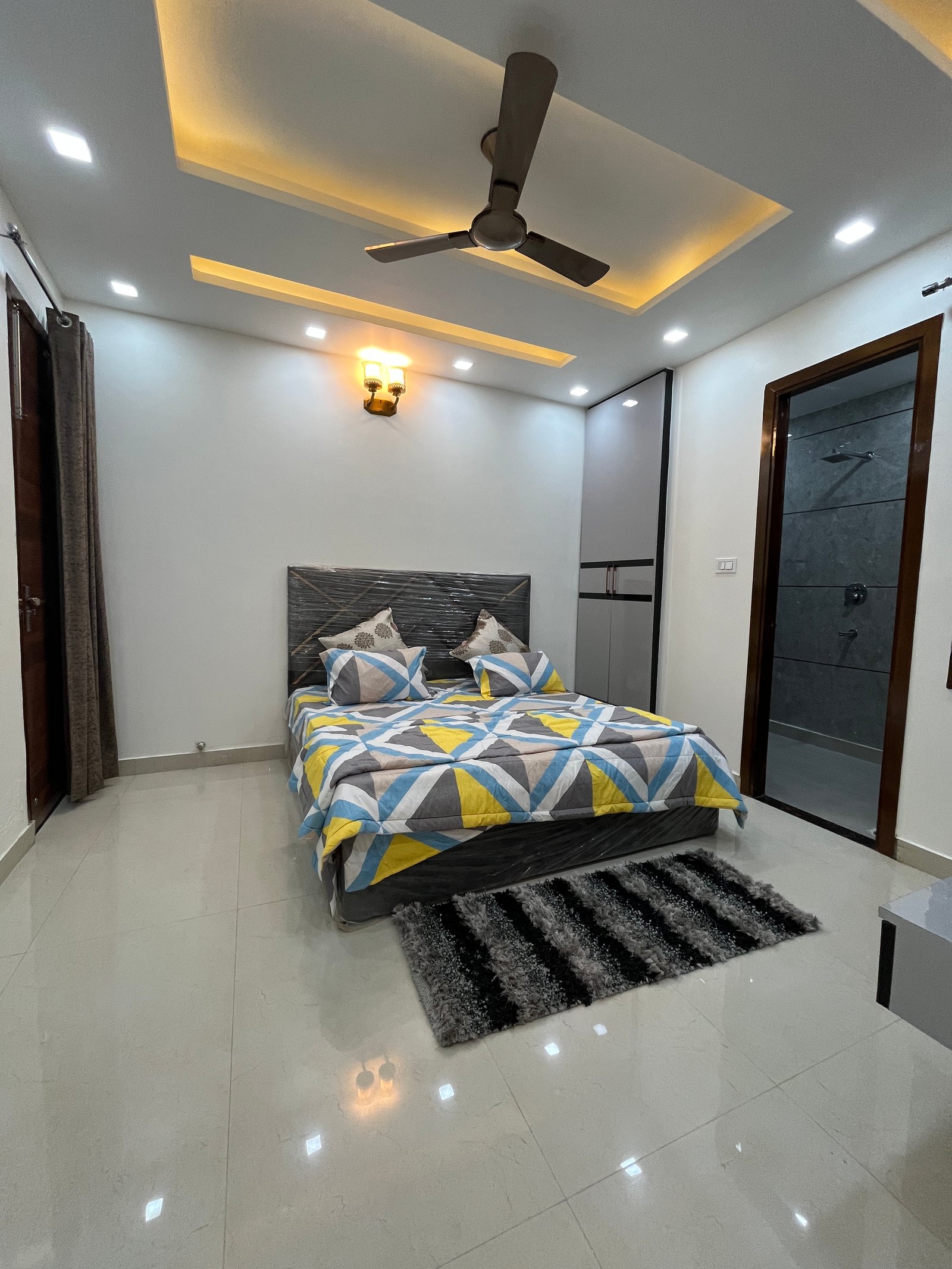4 BHK Flat in Uttam Nagar | Fully Furnished Flat | Sanvi Real Estate