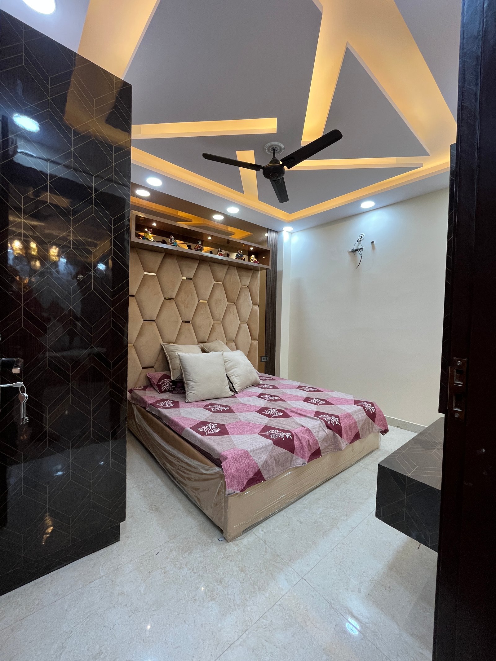2 BHK Flat in Uttam Nagar | Full Furnished Flats for Sale in Uttam Nagar