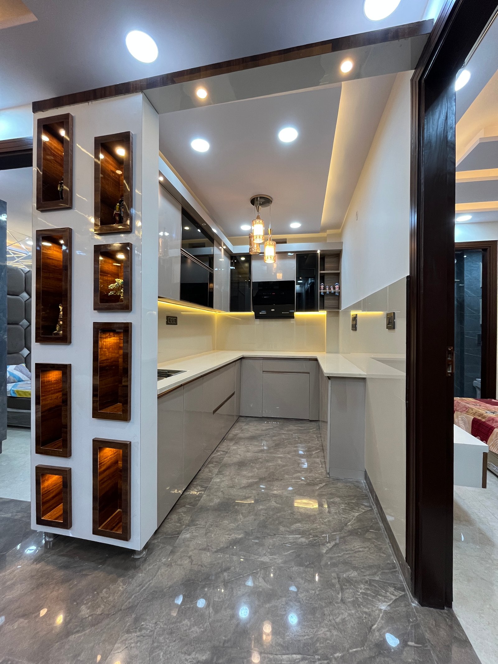 2 BHK Flat in Uttam Nagar | Full Furnished Flats for Sale in Uttam Nagar