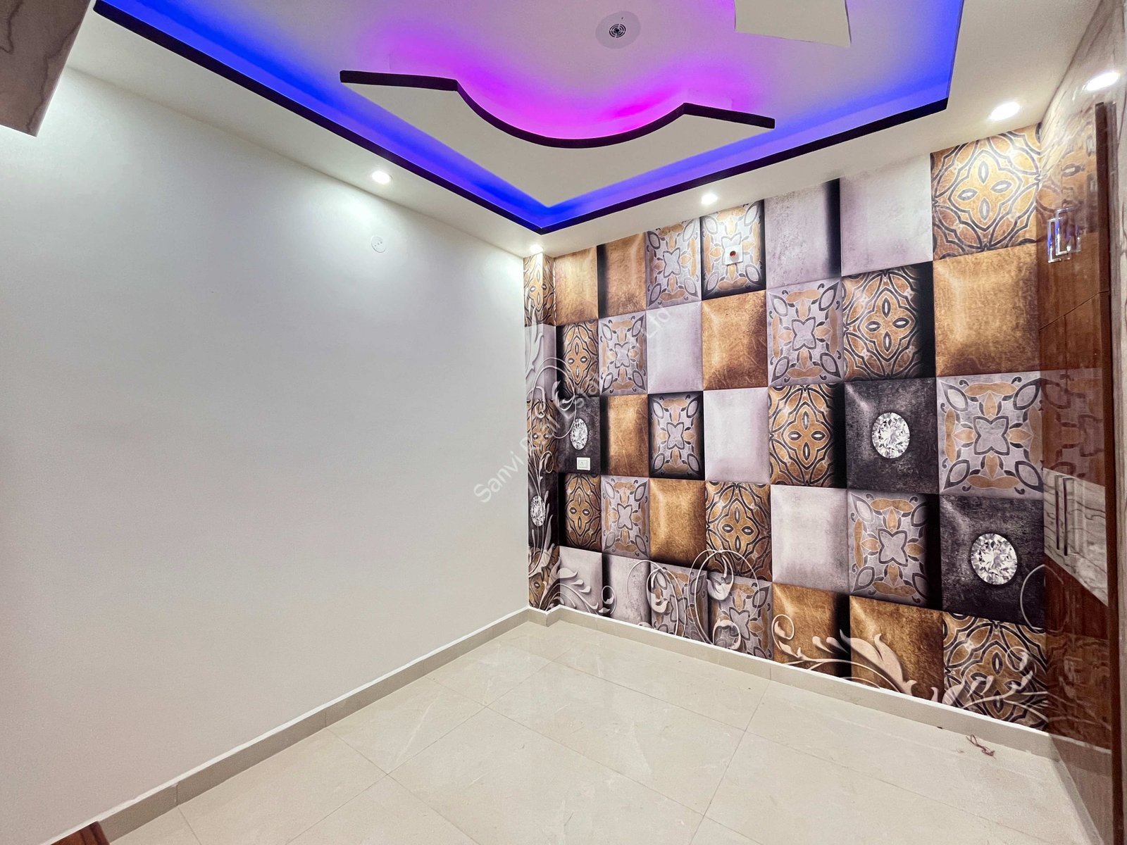 Jad Se Makan in Uttam Nagar Close to Metro Route | Independent House in Uttam Nagar With Roof Rights