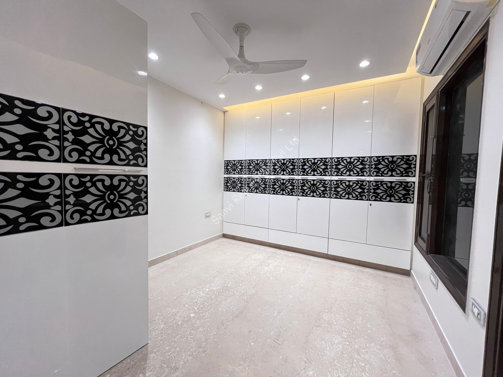 4 BHK Ultra Premium Property in Paschim Vihar, Delhi | M-Sanvi Real Estate |Flats in Delhi