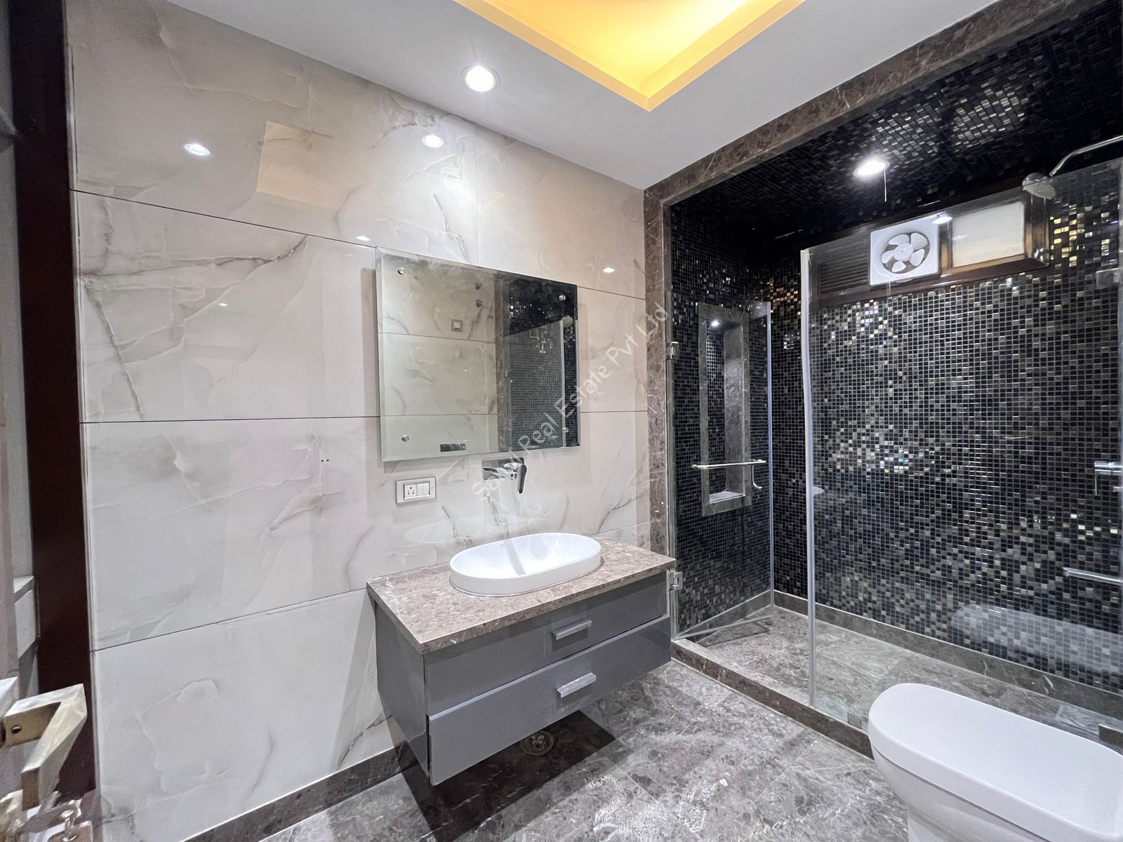 4 BHK Ultra Premium Property in Paschim Vihar, Delhi | M-Sanvi Real Estate |Flats in Delhi