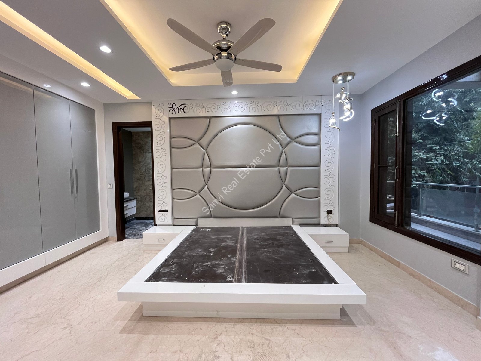 4 BHK Ultra Premium Property in Paschim Vihar, Delhi | M-Sanvi Real Estate |Flats in Delhi