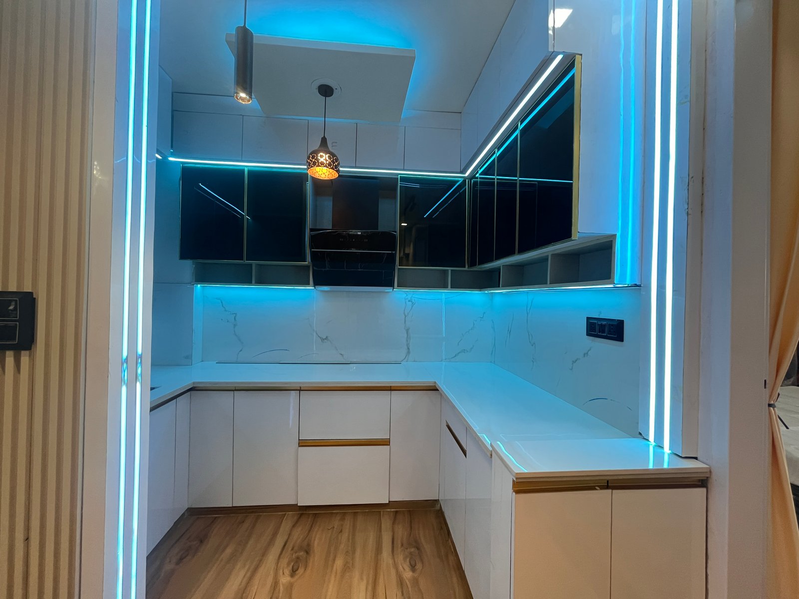 Low Cost 3 BHK Apartment in Dwarka Mor, Delhi | Affordable 3 BHK Flat in Delhi