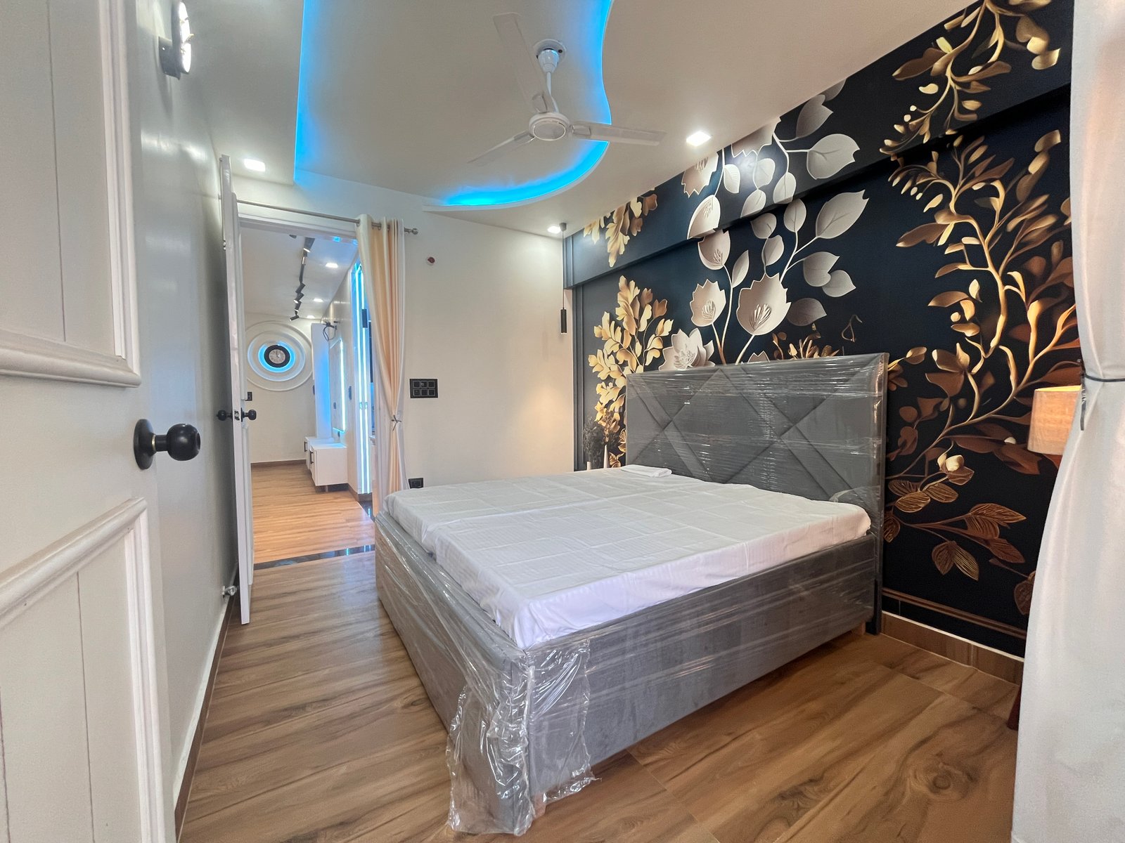 Low Cost 3 BHK Apartment in Dwarka Mor, Delhi | Affordable 3 BHK Flat in Delhi