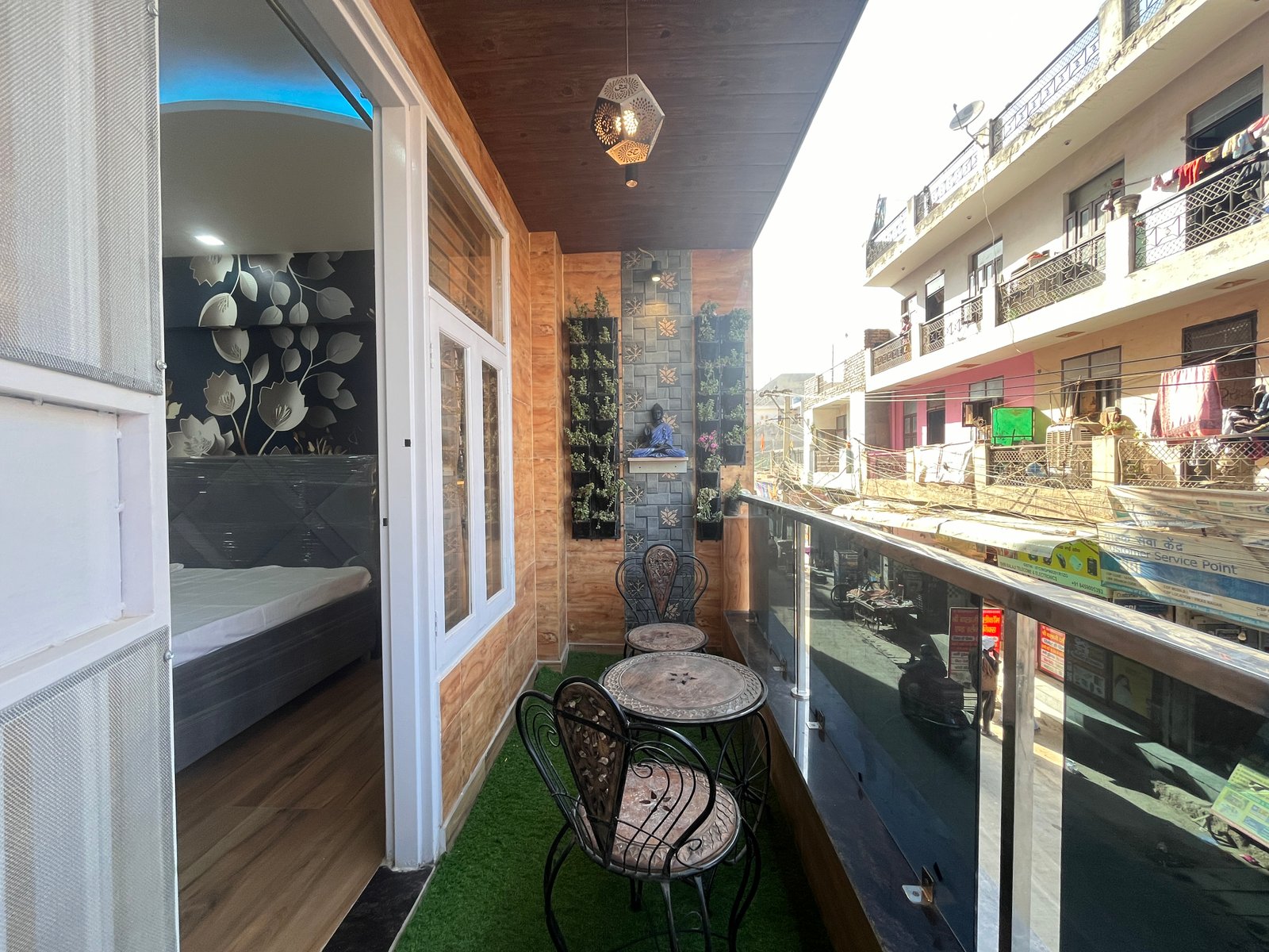 Low Cost 3 BHK Apartment in Dwarka Mor, Delhi | Affordable 3 BHK Flat in Delhi