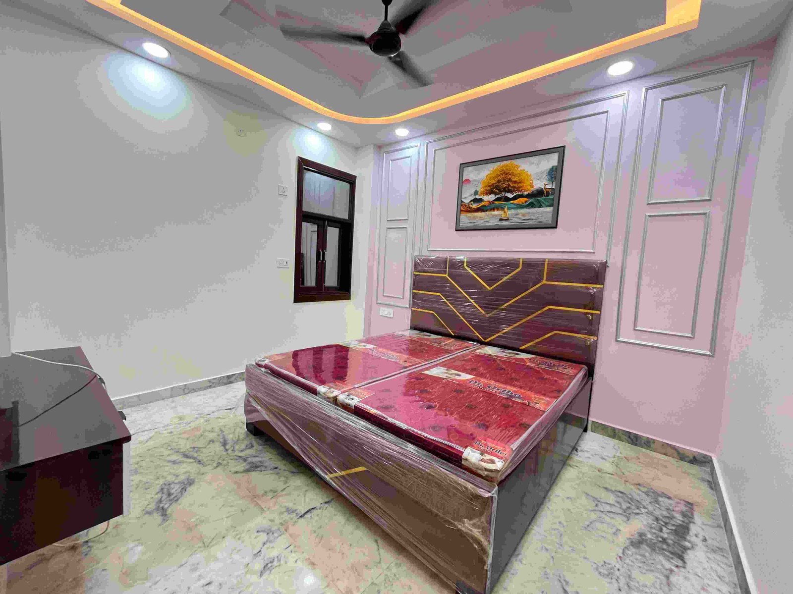 4 BHK Flat for Sale in Dwarka Mor | Flat in Matiyala, Dwarka Mor | 4 bhk Flats in Delhi