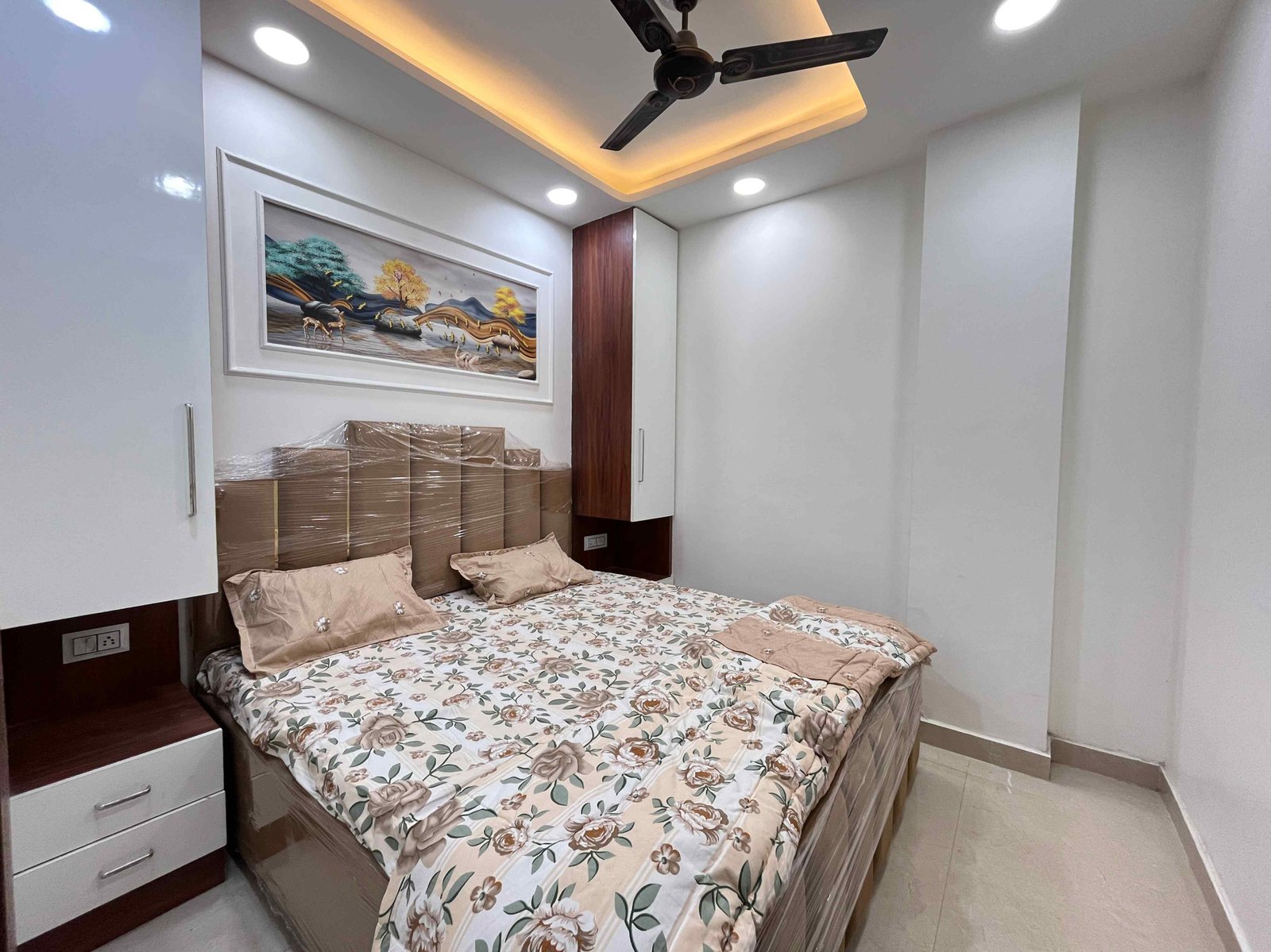 Affordable 2 BHK Flat in Sewak Park | Luxurious & Spacious 2 BHK Flat in Uttam Nagar , Delhi | Top Real Estate