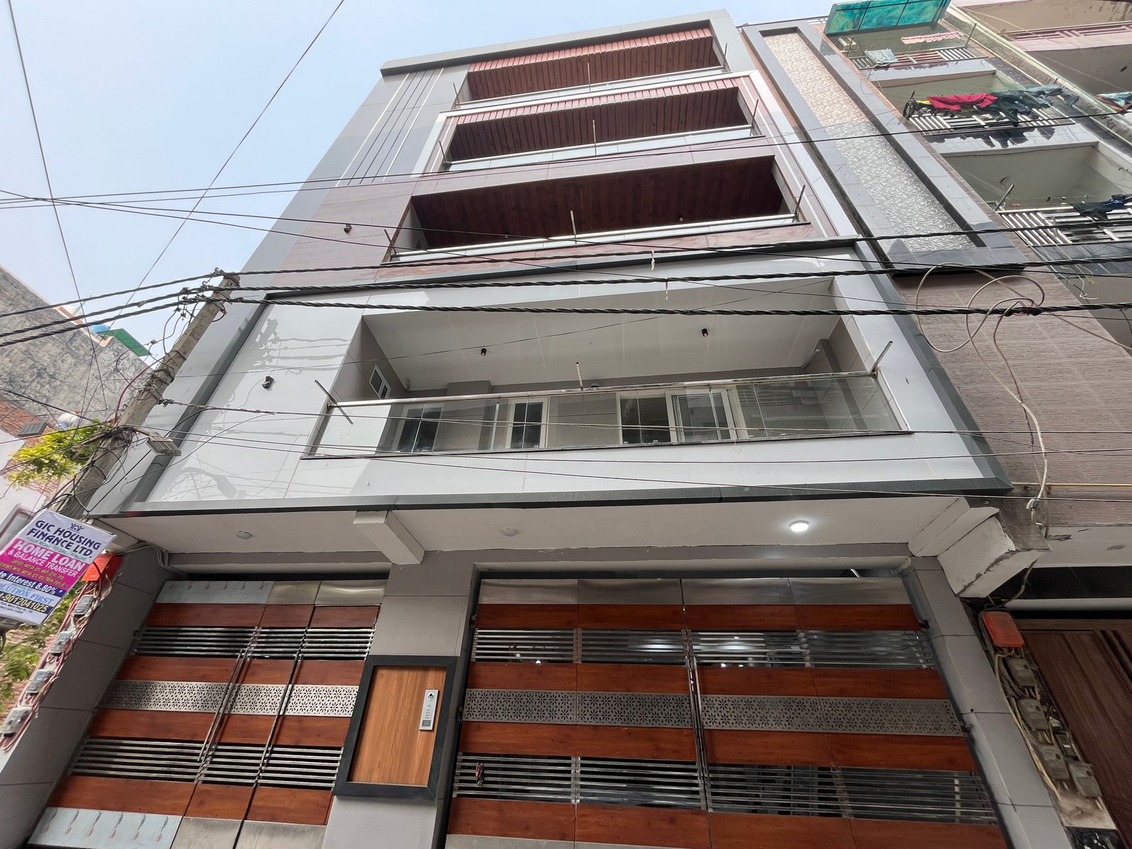 5 BHK flats for sale in Uttam Nagar, Delhi – with M Sanvi Real Estate