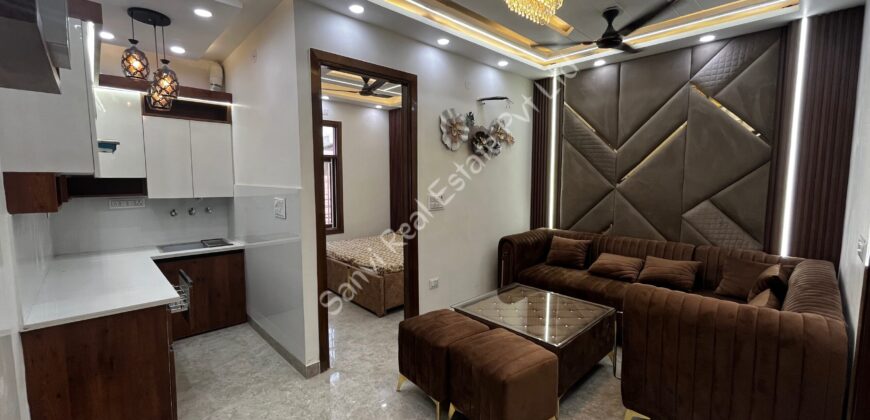 2 BHK Luxurious Flat in Uttam Nagar, Delhi-Sanvi Real Estate