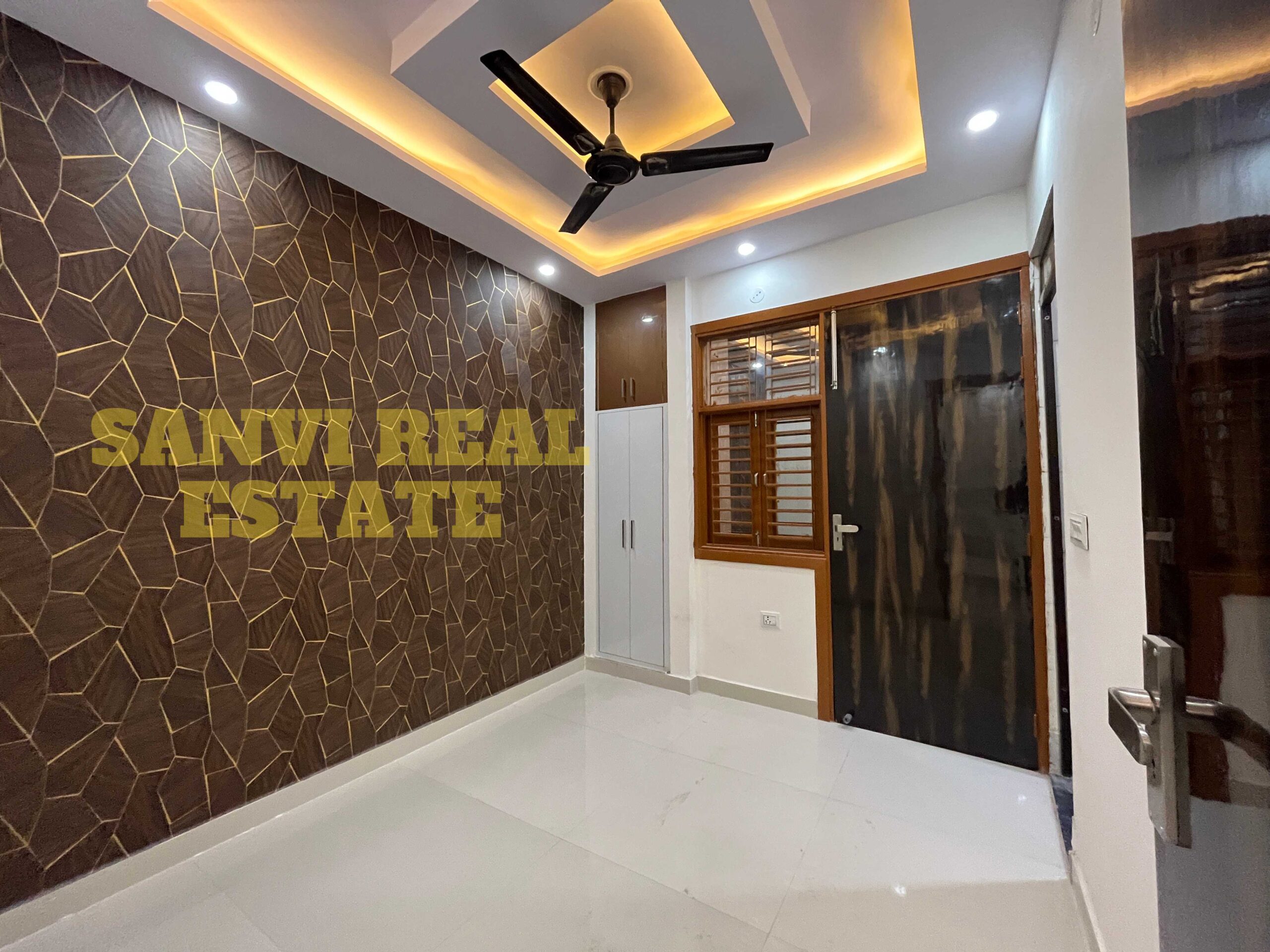 1 BHK Semi Furnished Flat in Uttam Nagar | Sanvi Real Estate