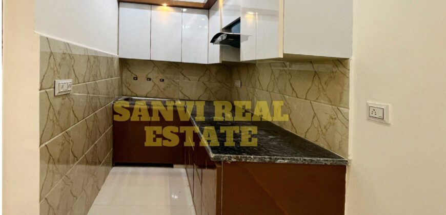 1 BHK Semi Furnished Flat in Uttam Nagar | Sanvi Real Estate