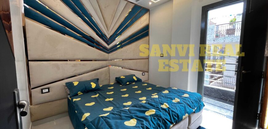 3 BHK L-Type Furnished Flat in Uttam Nagar | Sanvi Real Estate