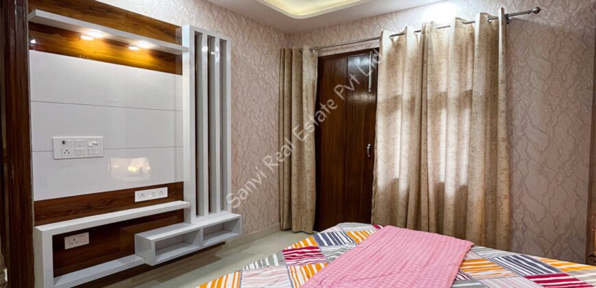 3 BHK Luxurious Flat in Dwarka Mor | Fully Furnished Flat