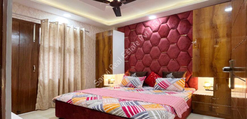 3 BHK Luxurious Flat in Dwarka Mor | Fully Furnished Flat