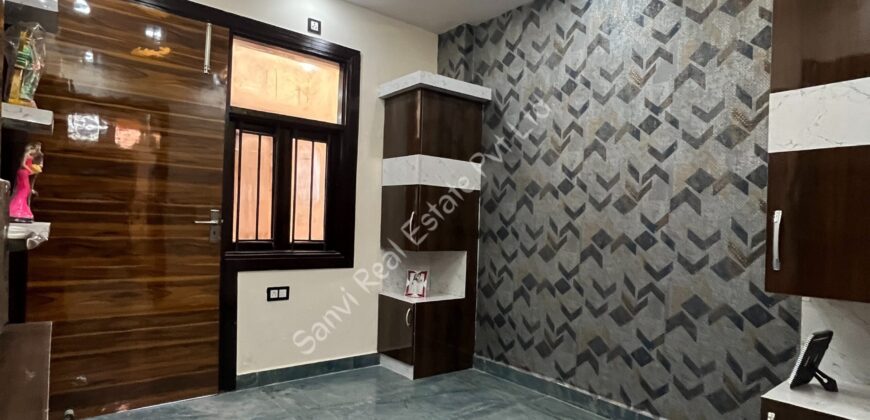 2 BHK Flat for Sale in Dwarka Mor, Delhi | Sanvi Real Estate