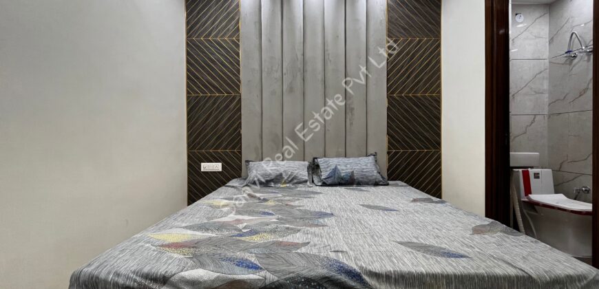 2 BHK Luxurious Flat in Uttam Nagar, Delhi-Sanvi Real Estate