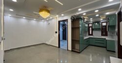 3 BHK Semi Furnished Flat in Uttam Nagar | Sanvi Real Estate