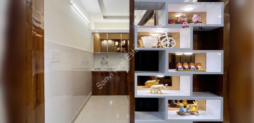 3 BHK Luxurious Flat in Dwarka Mor | Fully Furnished Flat