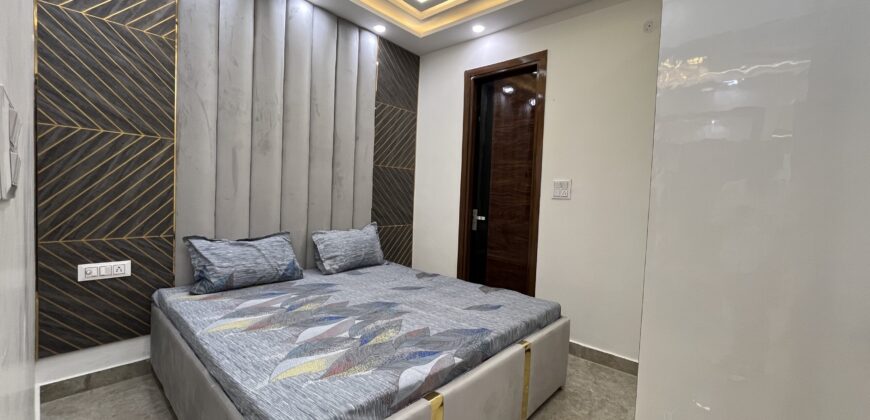 2 BHK Flat in Uttam Nagar | Sanvi Real Estate | Fully Furnished Flat