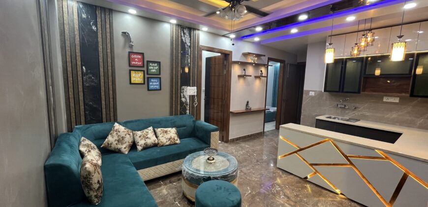 3 BHK Fully Furnished Flat in Dwarka Mor | Sanvi Real Estate