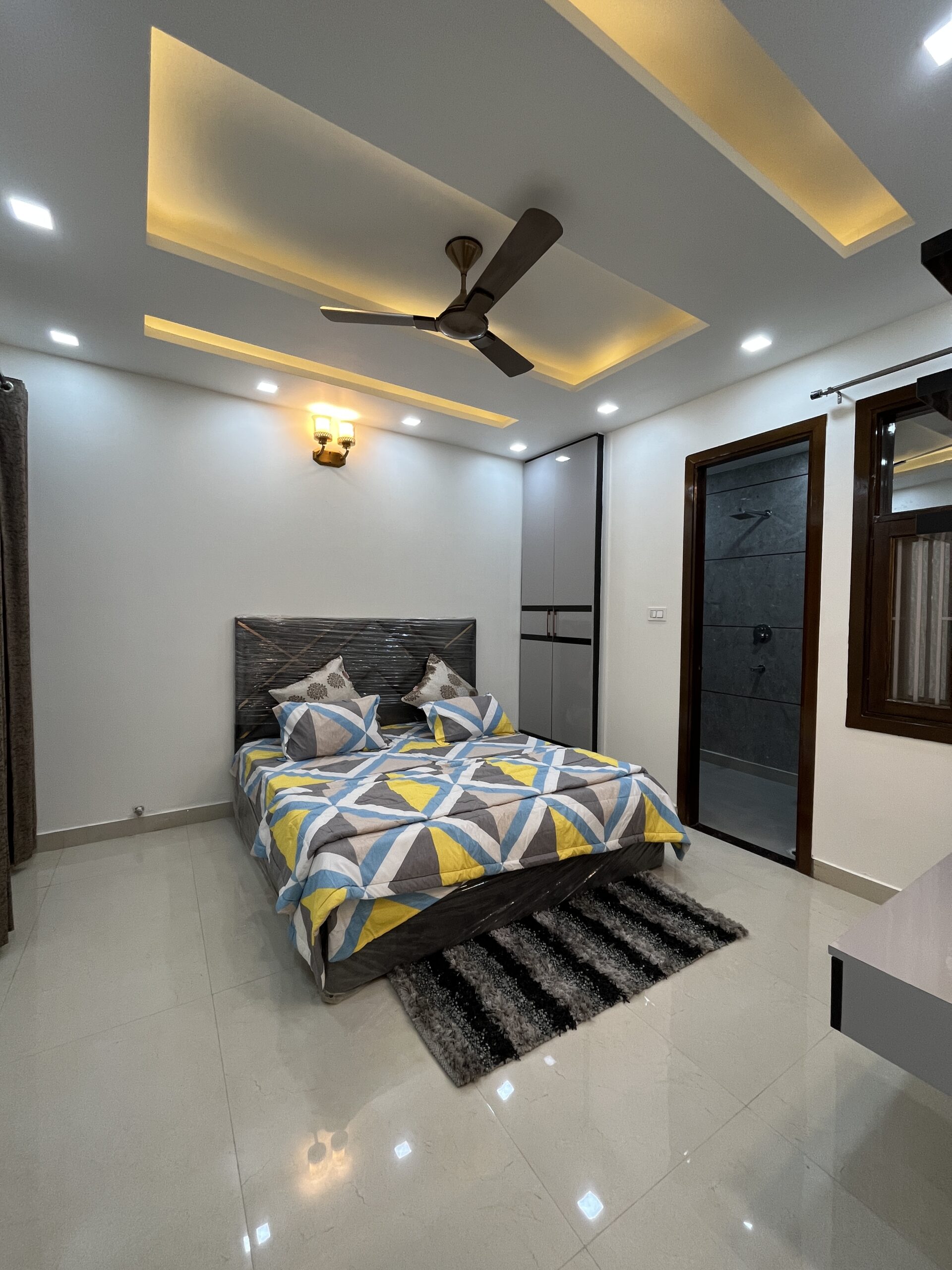 4 BHK Flat in Uttam Nagar | Fully Furnished Flat | Sanvi Real Estate