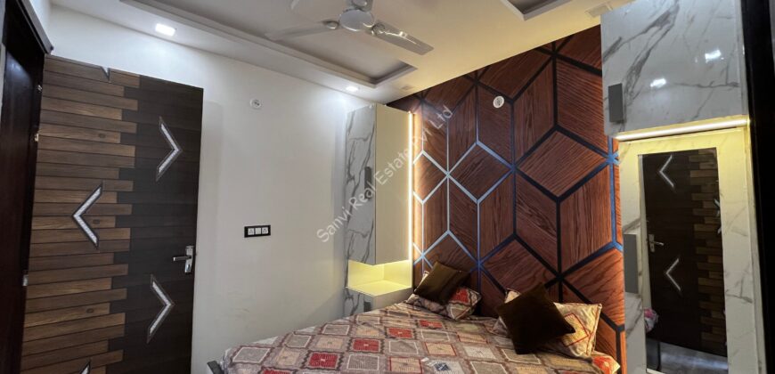 2 BHK Flat in Dwarka Mor | Property in Delhi | Sanvi Real Estate