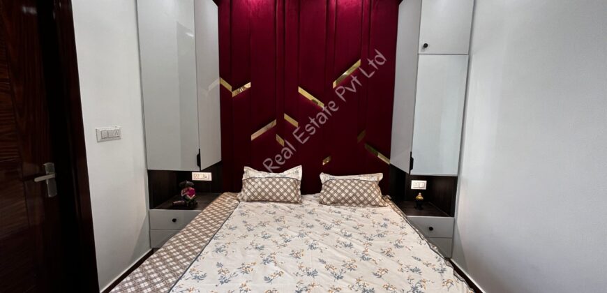 2 BHK L-Type Corner Flat in Uttam Nagar | Sanvi Real Estate