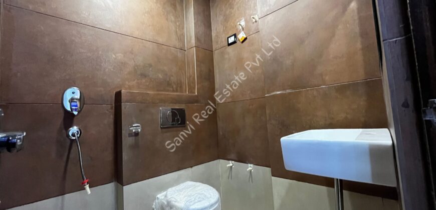 4 BHK Flat in Dwarka Mor, Delhi | Sanvi Real Estate