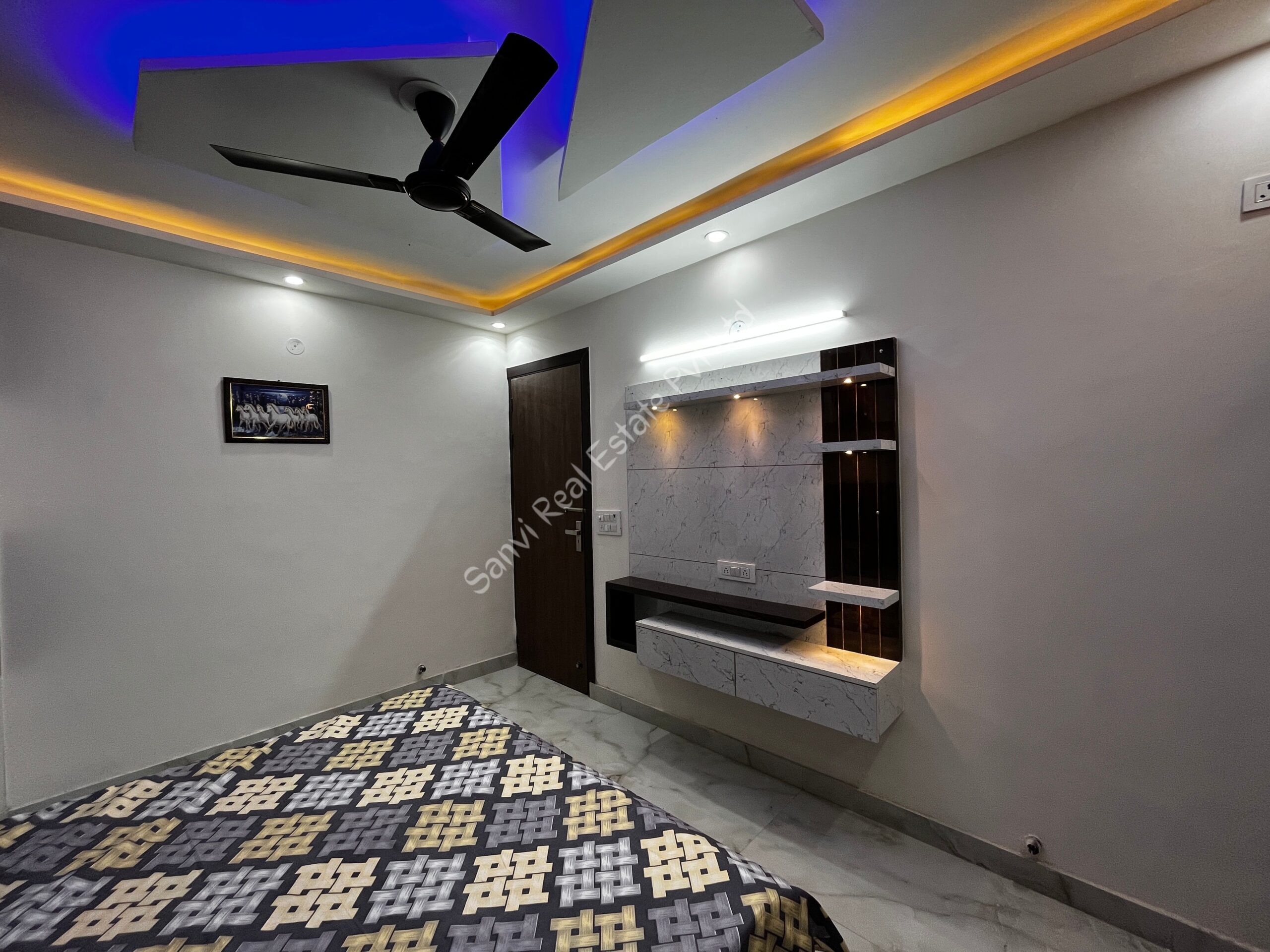 3 BHK Apartment in Dwarka Mor, Delhi | Sanvi Real Estate