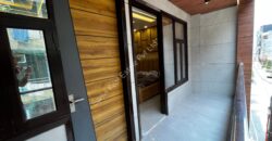 Luxurious 3 BHK Flat in Dwarka Mor, Delhi | Property in Delhi