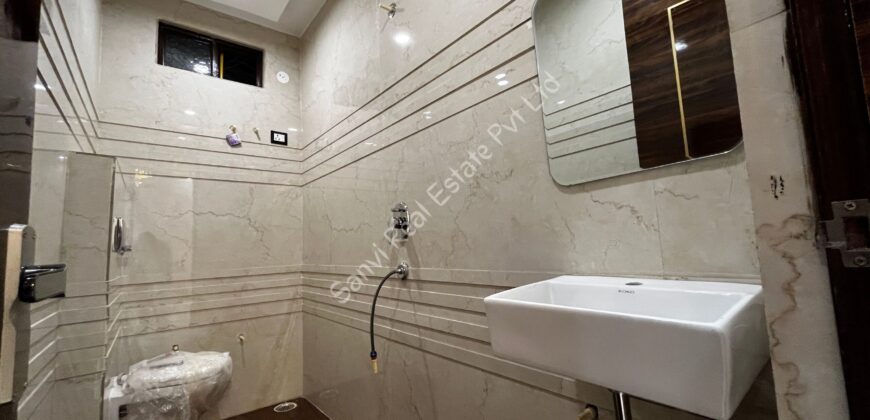 4 BHK Flat in Dwarka Mor, Delhi | Sanvi Real Estate