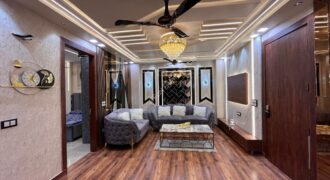 3 BHK Luxurious Property in Uttam Nagar | Ventilated Flat in Uttam Nagar