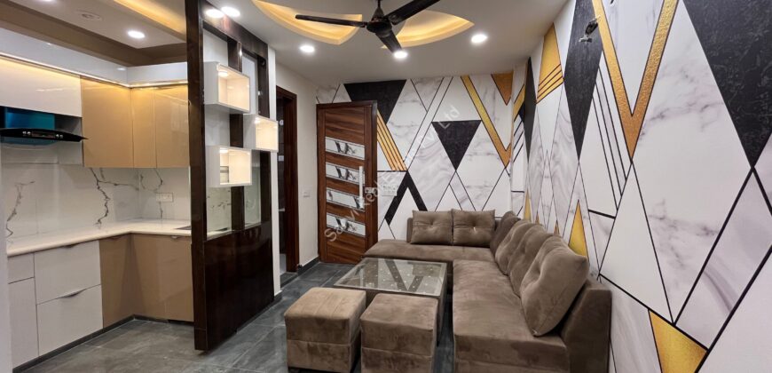 2 BHK Luxurious Property in Uttam Nagar | Ventilated Flat in Uttam Nagar