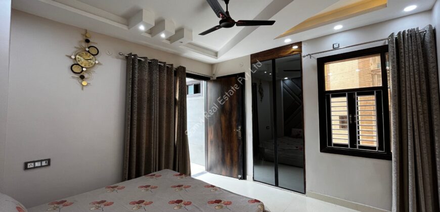 4 BHK Premium Property in Dwarka Mor | M-Sanvi Real Estate