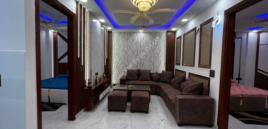 3 BHK Flat in Uttam Nagar West, Delhi M-Sanvi Real Estate