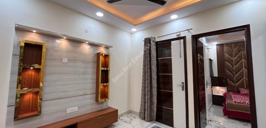 3 BHK Property | Flat in Uttam Nagar | M-Sanvi Real Estate