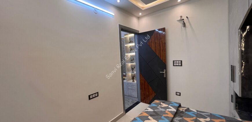 3 BHK Flat in Uttam Nagar | Top Real Estate in Uttam Nagar