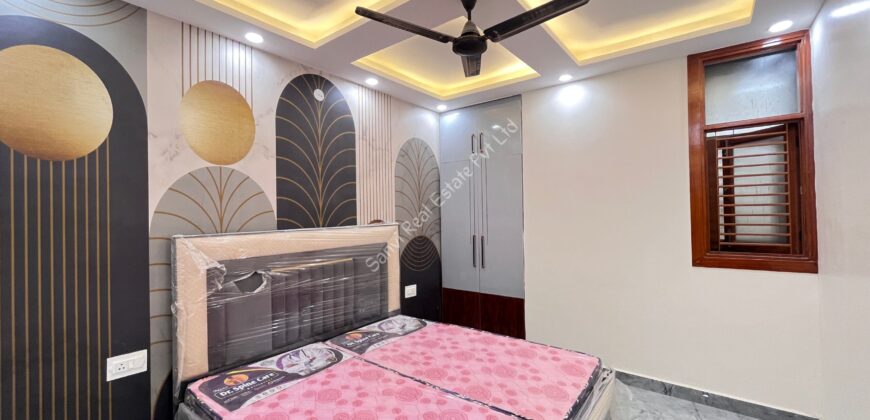 2 BHK Fully Furnished Flat in Uttam Nagar | Flats For Sale | M-Sanvi Real Estate