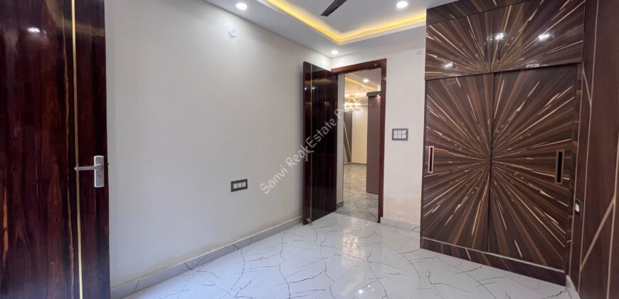 3 BHK Semi Furnished Flat in Dwarka Mor | M-Sanvi Real Estate | Property in Delhi NCR