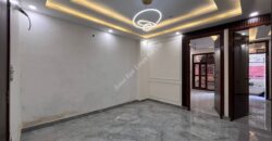 3 BHK Builder Flat in Uttam Nagar | Semi Furnished Flat in Uttam Nagar