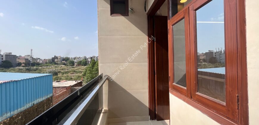 2 BHK Fully Furnished Flat in Dwarka Mor | Spacious 2 BHK Flat in Uttam Nagar | Flats for Sale