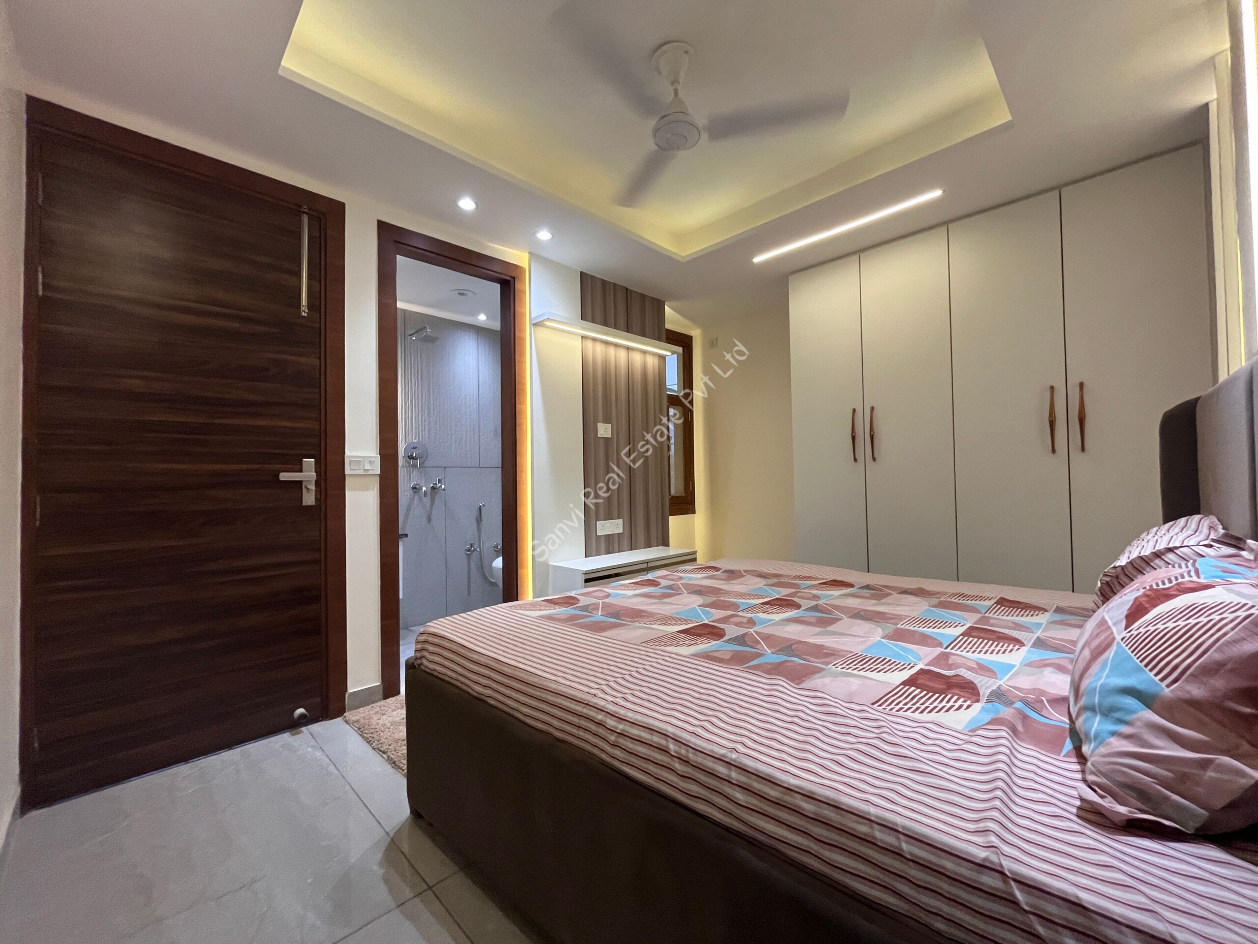 4 BHK Ultra Luxurious Flat in West Delhi | 4 BHK Property in Dwarka Mor | M-Sanvi Real Estate