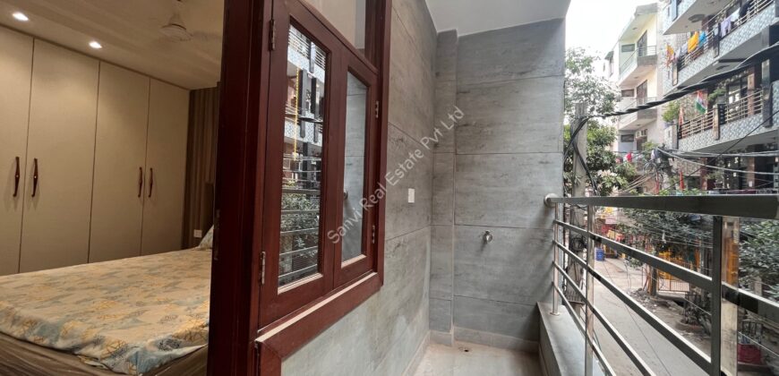 3 BHK Flat in Uttam Nagar | M-Sanvi Real Estate | Top Real Estate in Dwarka Mor