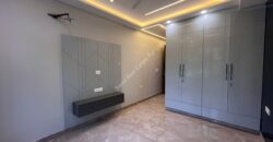 3 BHK Spacious Flat in Paschim Vihar with Lift & Car Parking Facilities