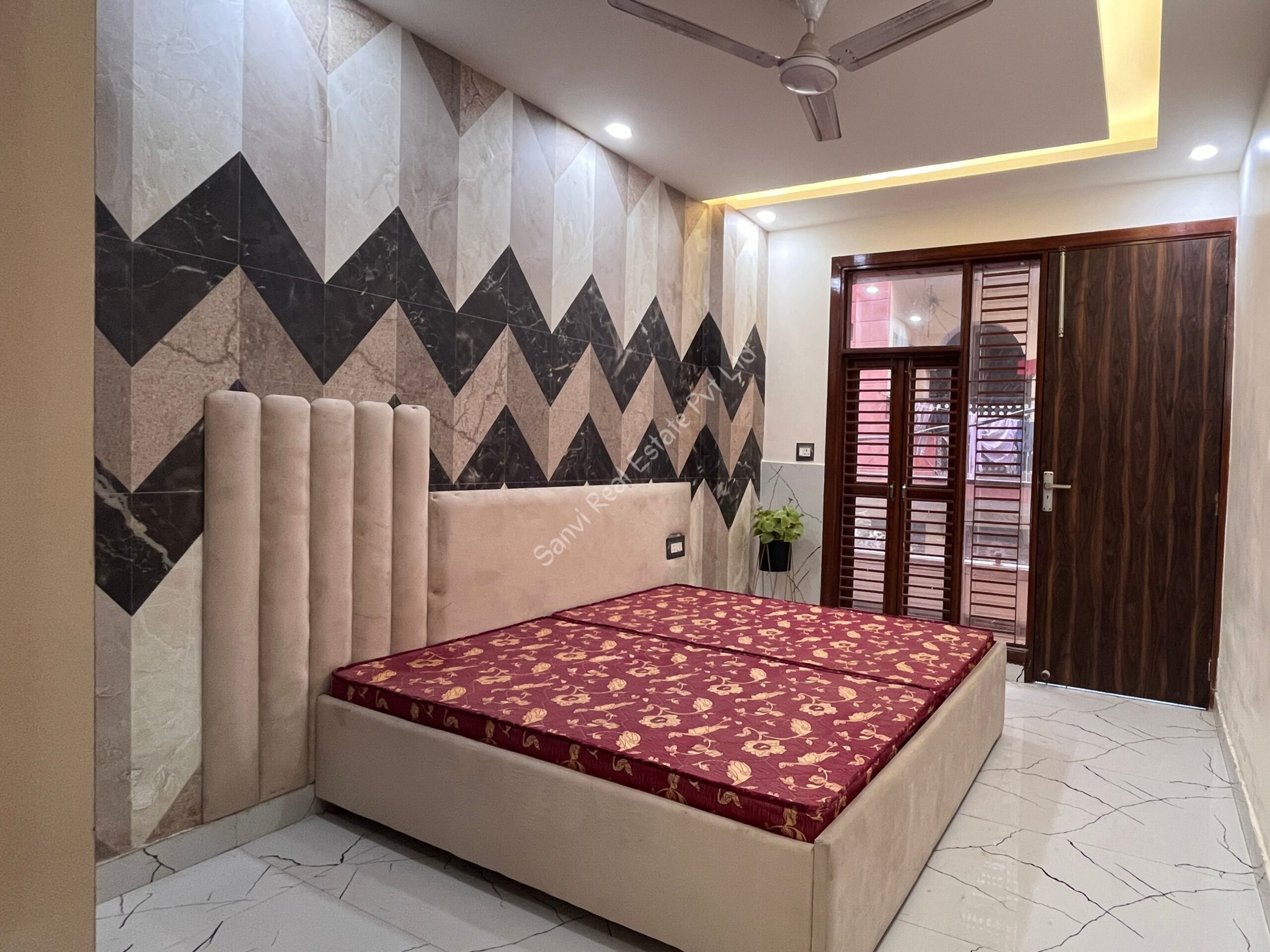 3 BHK Builder Floor in Uttam Nagar | Uttam Nagar Cheap Flats | M-Sanvi Real Estate