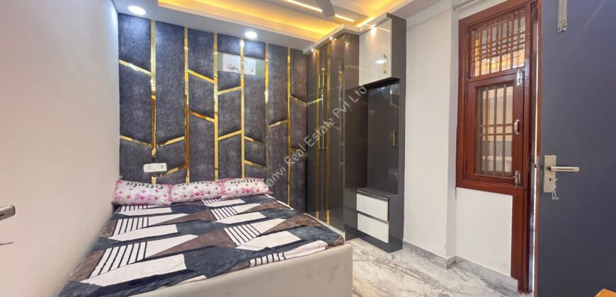 3 BHK Low Cost Flat in Dwarka Mor | Sanvi Real Estate Top Real Estate in Uttam Nagar